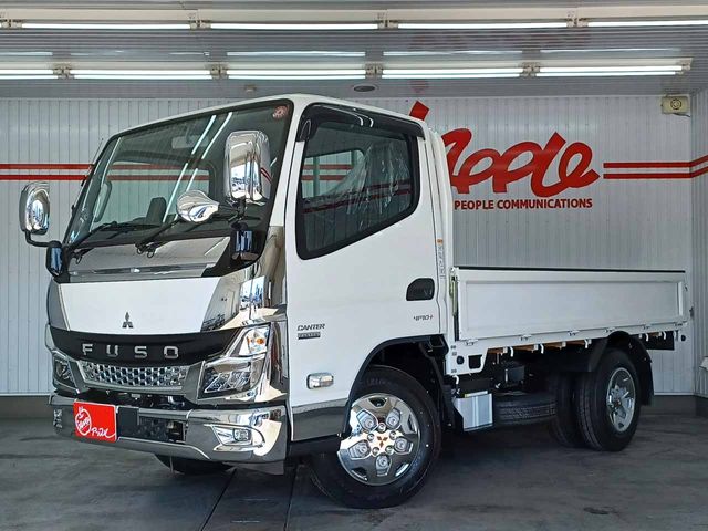 MITSUBISHI CANTER 2024