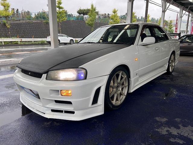 NISSAN SKYLINE 1999