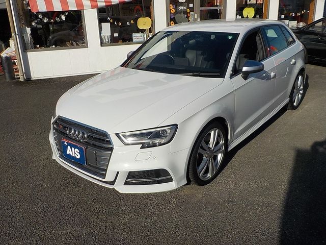 AUDI S3 SPORTBACK 2019