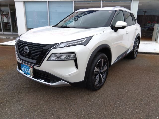 NISSAN X-TRAIL HYBRID 4WD 2023