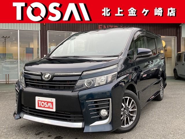 TOYOTA VOXY 4WD 2014