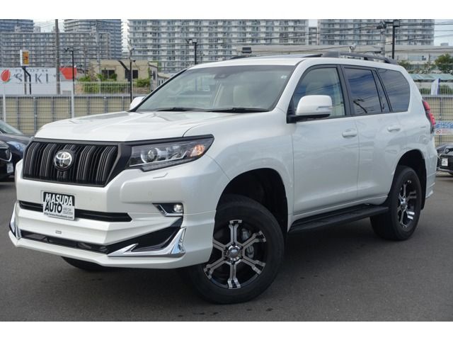 TOYOTA LANDCRUISER PRADO 2022