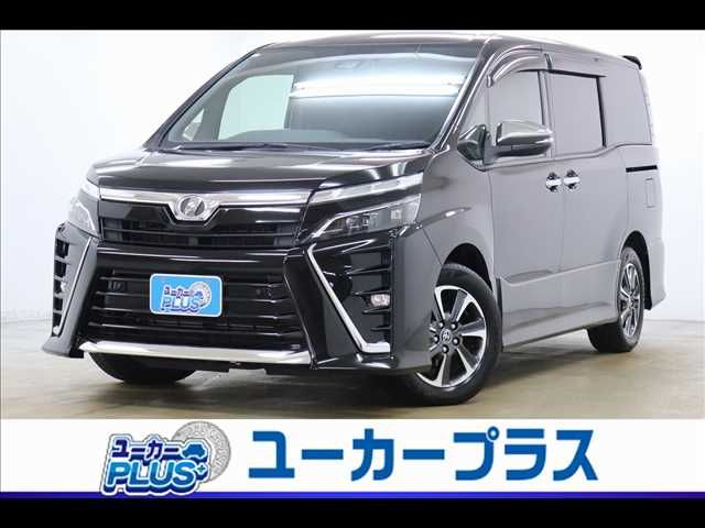 TOYOTA VOXY 2020