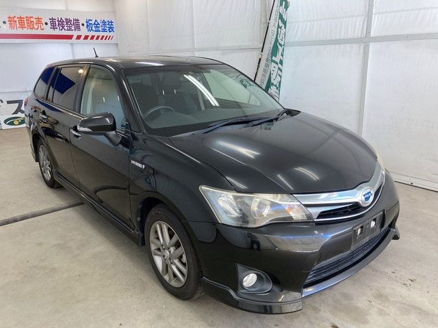 TOYOTA COROLLA FIELDER HYBRID 2014