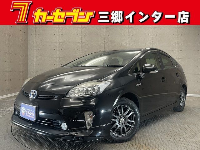 TOYOTA PRIUS 2015