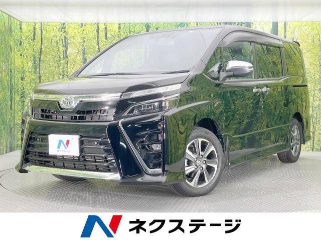 TOYOTA VOXY 2021