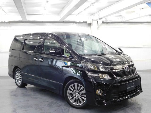 TOYOTA VELLFIRE 2014