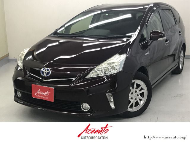 TOYOTA PRIUS ALPHA 2014