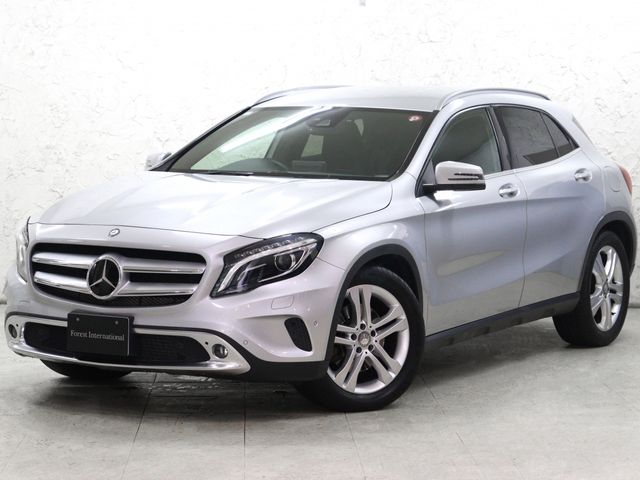 MERCEDES-BENZ GLA class 2016