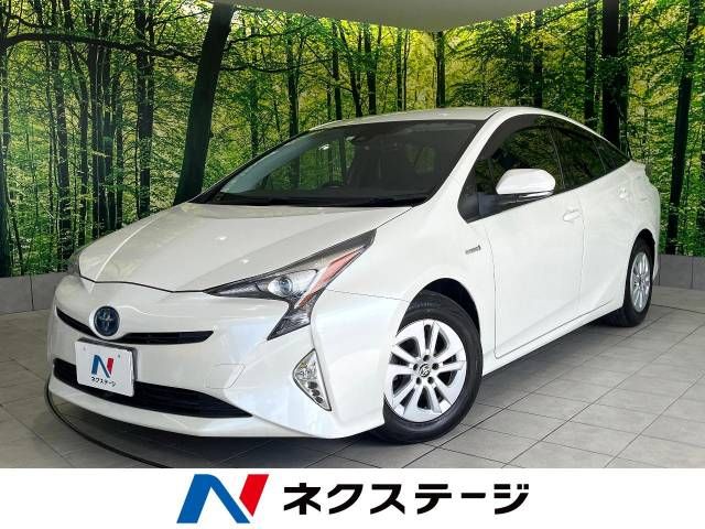 TOYOTA PRIUS 2016