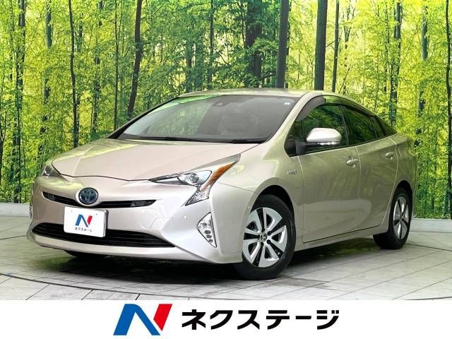 TOYOTA PRIUS 2016