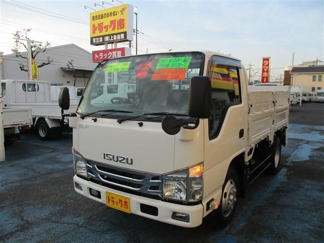 ISUZU エルフ 2017