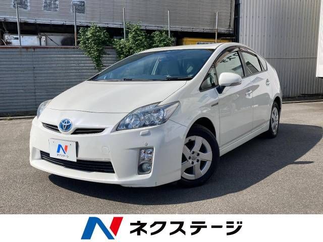 TOYOTA PRIUS 2011