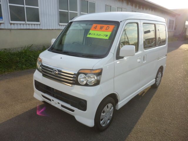 DAIHATSU ATRAI wagon 4WD 2013