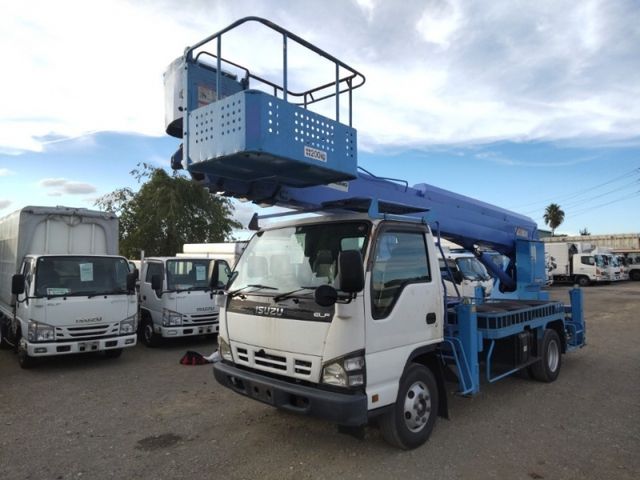 ISUZU ELF 2005