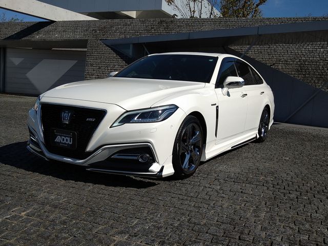 TOYOTA CROWN sedan hybrid 2019