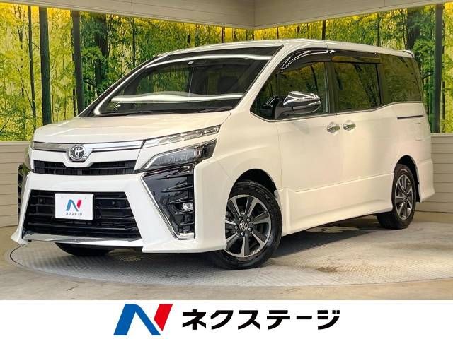 TOYOTA VOXY 2020