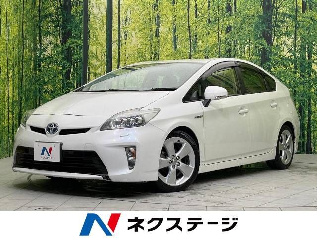 TOYOTA PRIUS 2013