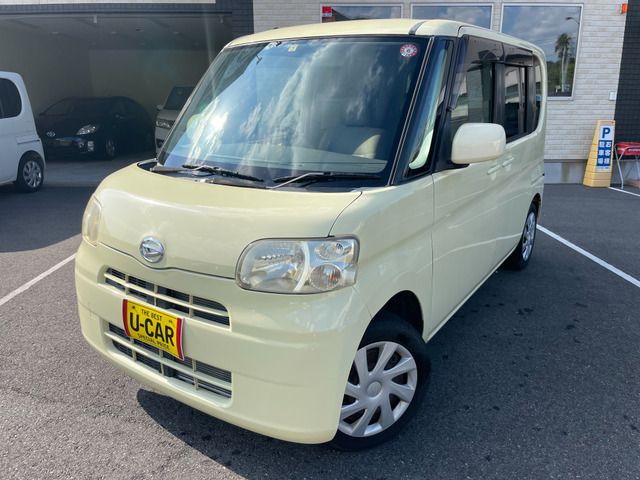 DAIHATSU TANTO 2011