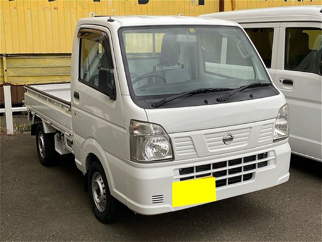 NISSAN NT100 CLIPPER 4WD 2014