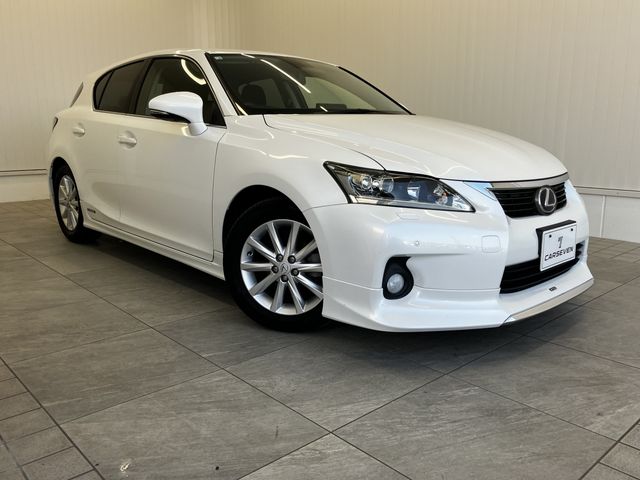 TOYOTA LEXUS CT200h 2012