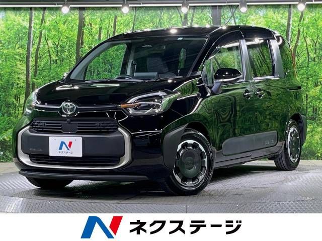 TOYOTA SIENTA HYBRID 2022