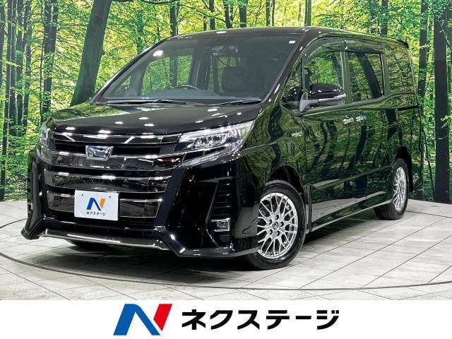 TOYOTA NOAH HYBRID 2020