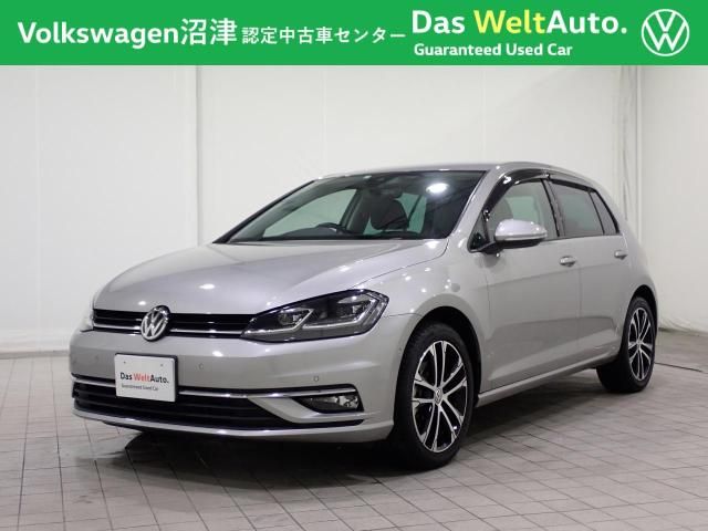 VOLKSWAGEN GOLF 2020