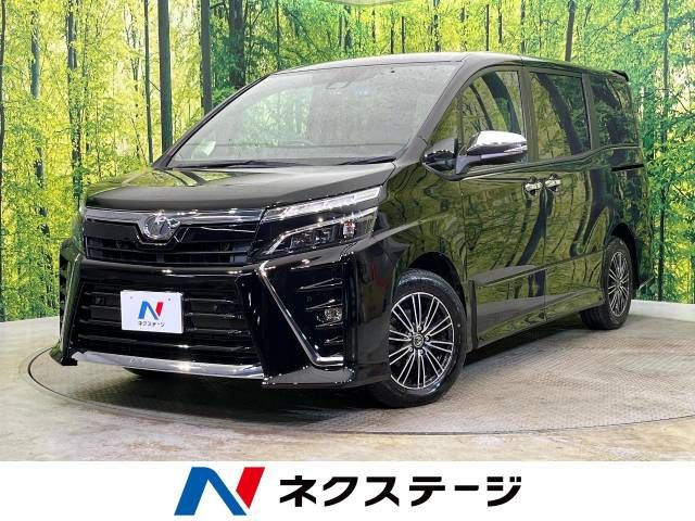 TOYOTA VOXY 2019