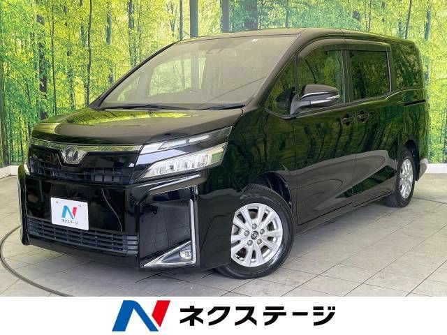 TOYOTA VOXY 2017