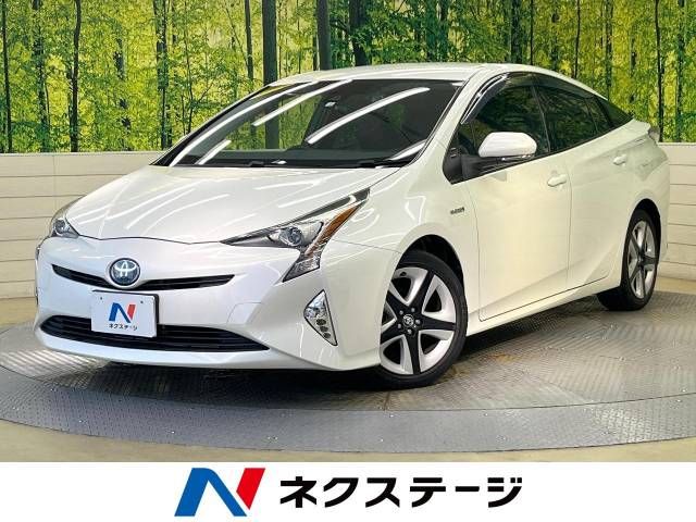 TOYOTA PRIUS 2016