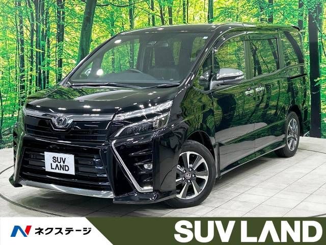 TOYOTA VOXY 2019