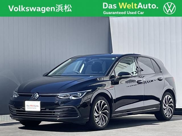 VOLKSWAGEN GOLF 2023