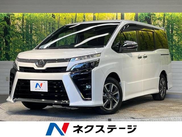 TOYOTA VOXY 2019