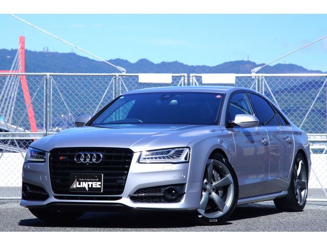 AUDI S8 plus 2016