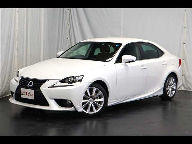 TOYOTA LEXUS IS300h 2013