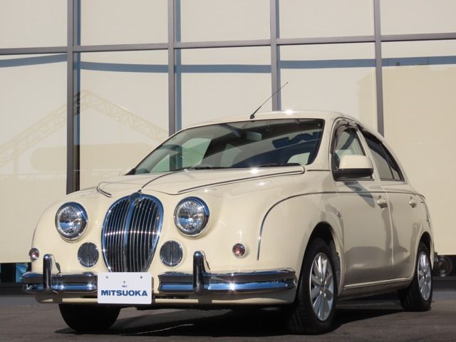 MITSUOKA VIEWT 2013