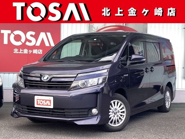 TOYOTA VOXY HYBRID 2014