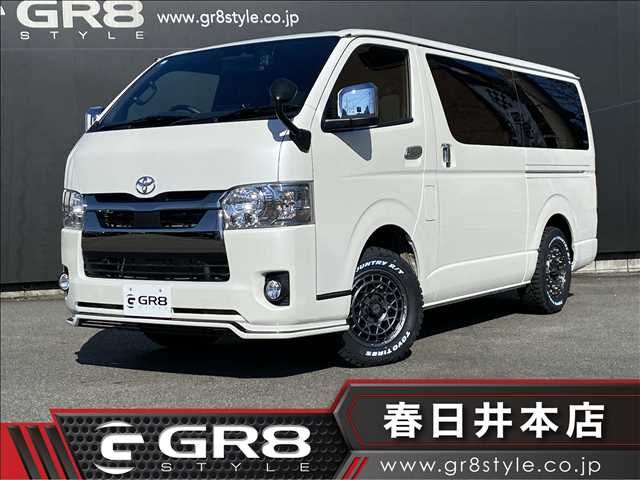 TOYOTA HIACE van 4WD 2022