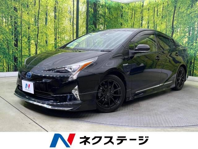 TOYOTA PRIUS 2017