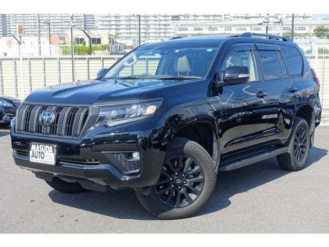 TOYOTA LANDCRUISER PRADO 2022