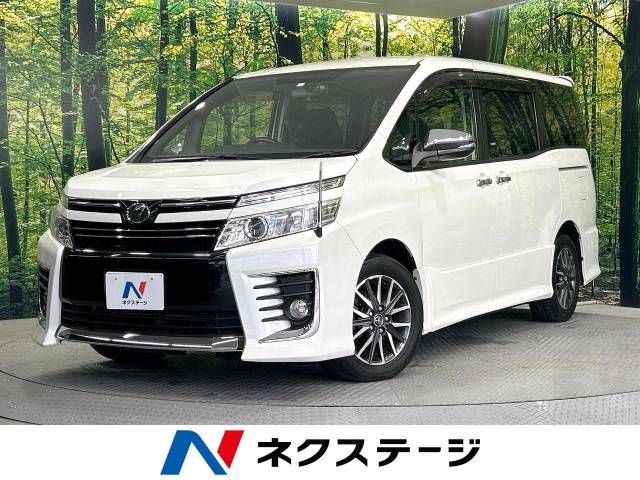 TOYOTA VOXY 2015