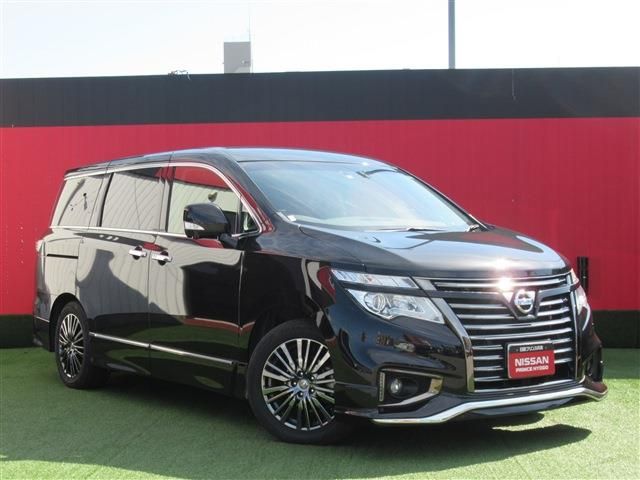 NISSAN ELGRAND 2018