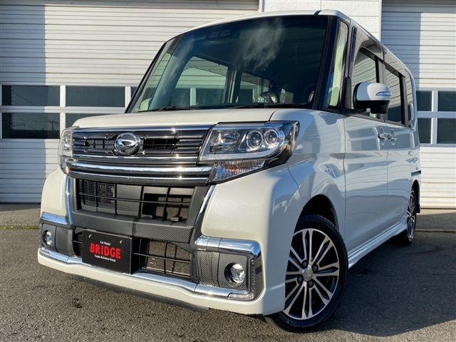 DAIHATSU TANTO CUSTOM 4WD 2017