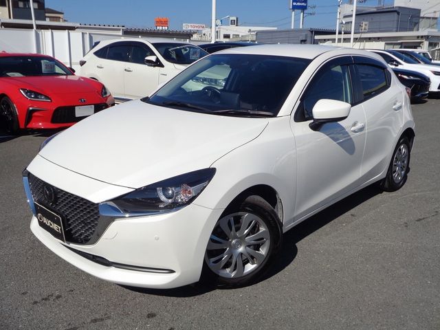 MAZDA 2 2022