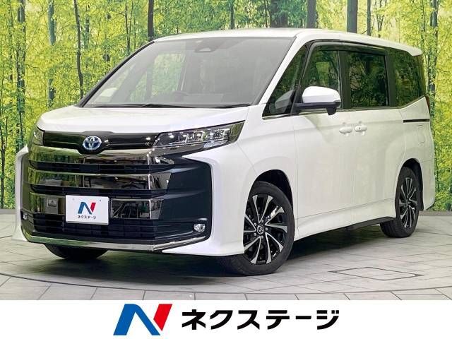 TOYOTA NOAH HYBRID 2022