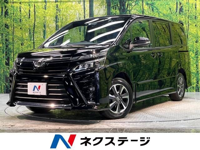 TOYOTA VOXY 2019