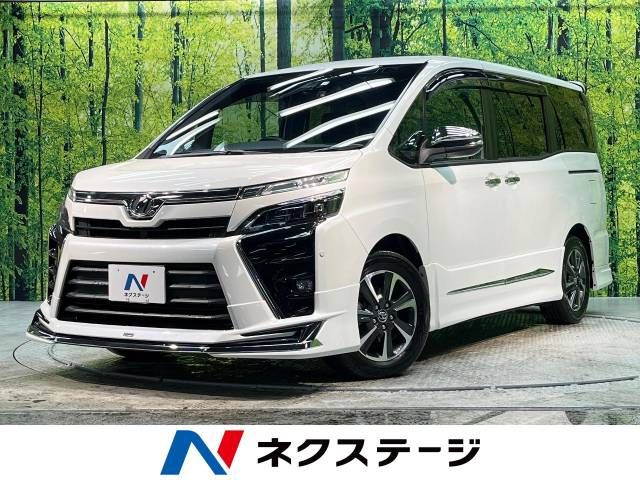 TOYOTA VOXY 2018