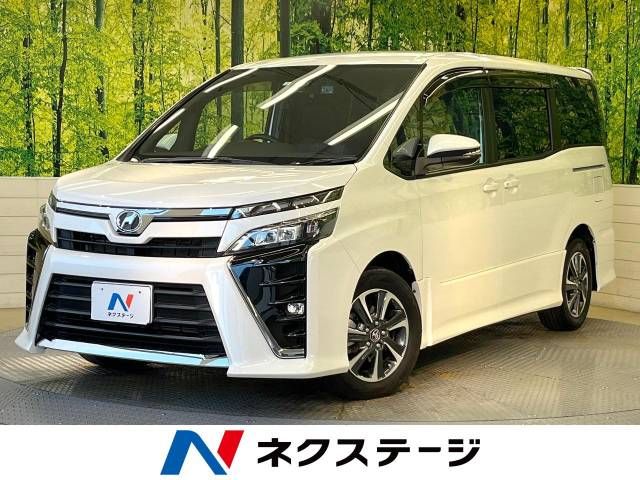 TOYOTA VOXY 2018