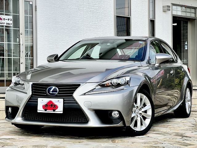 TOYOTA LEXUS IS300h 2013